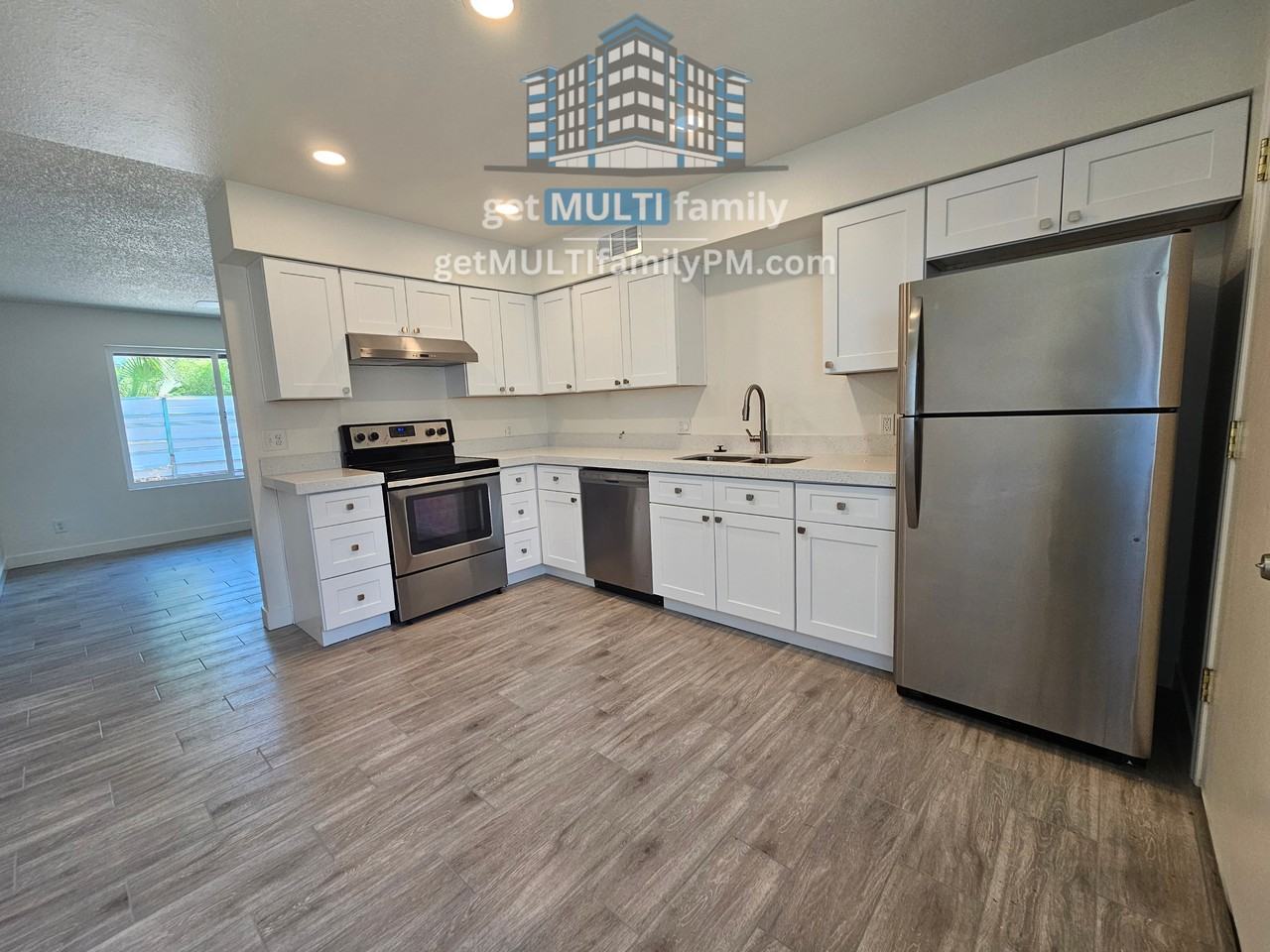 2535 W Missouri Ave #2