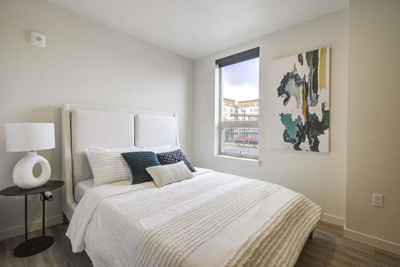 Maris - Photo 5 of 44