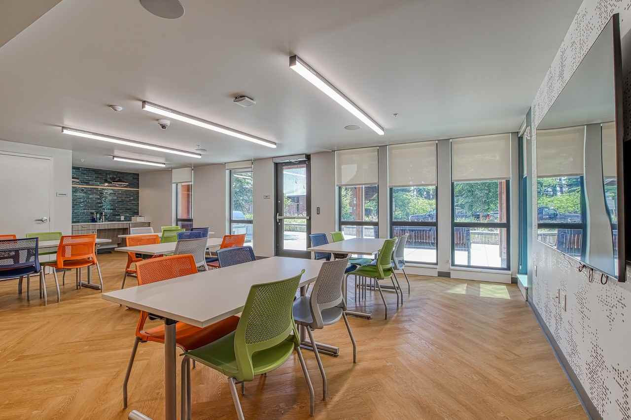 Wynne Watts Commons - Photo 6 of 21