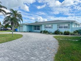 10237 Tarpon Dr - Photo 1 of 1