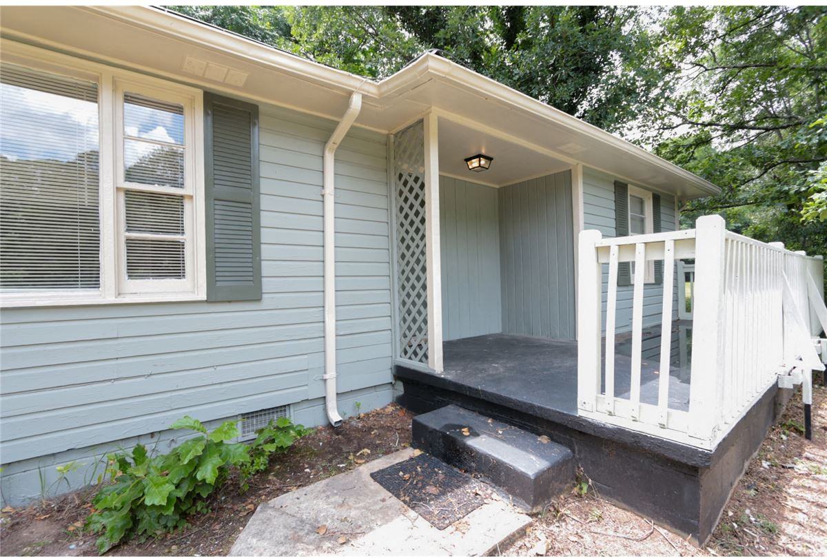 164 Patillo Rd - Photo 2 of 19