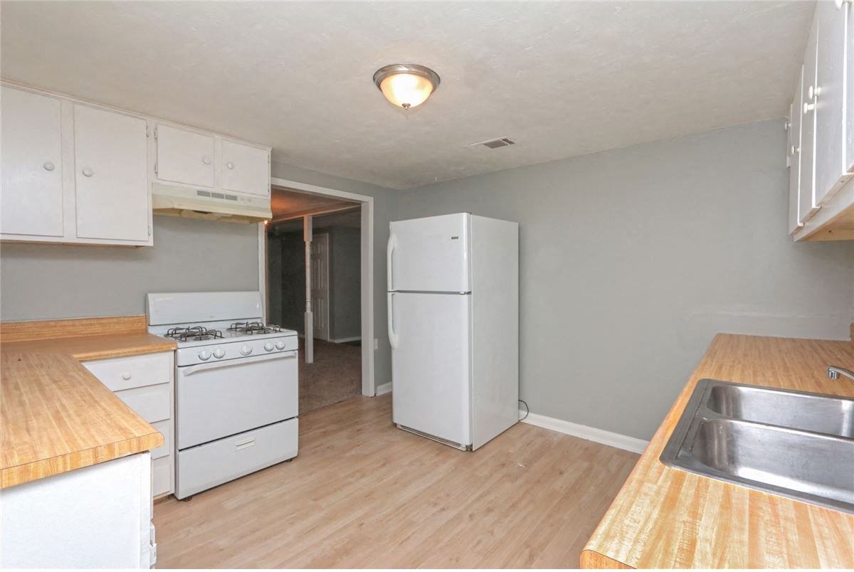 164 Patillo Rd - Photo 3 of 19