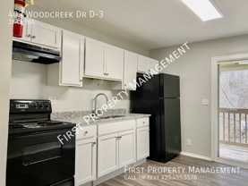 403 Woodcreek Dr - Photo 1 of 1