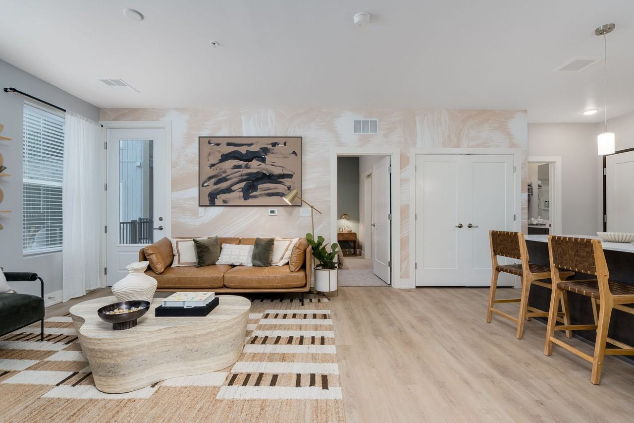 Vista at Brighton - Photo 4 of 50