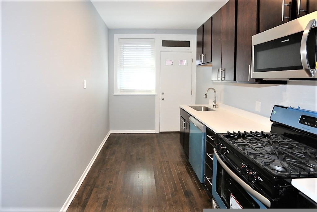 5306 W. Ashland #3 - Photo 7 of 10