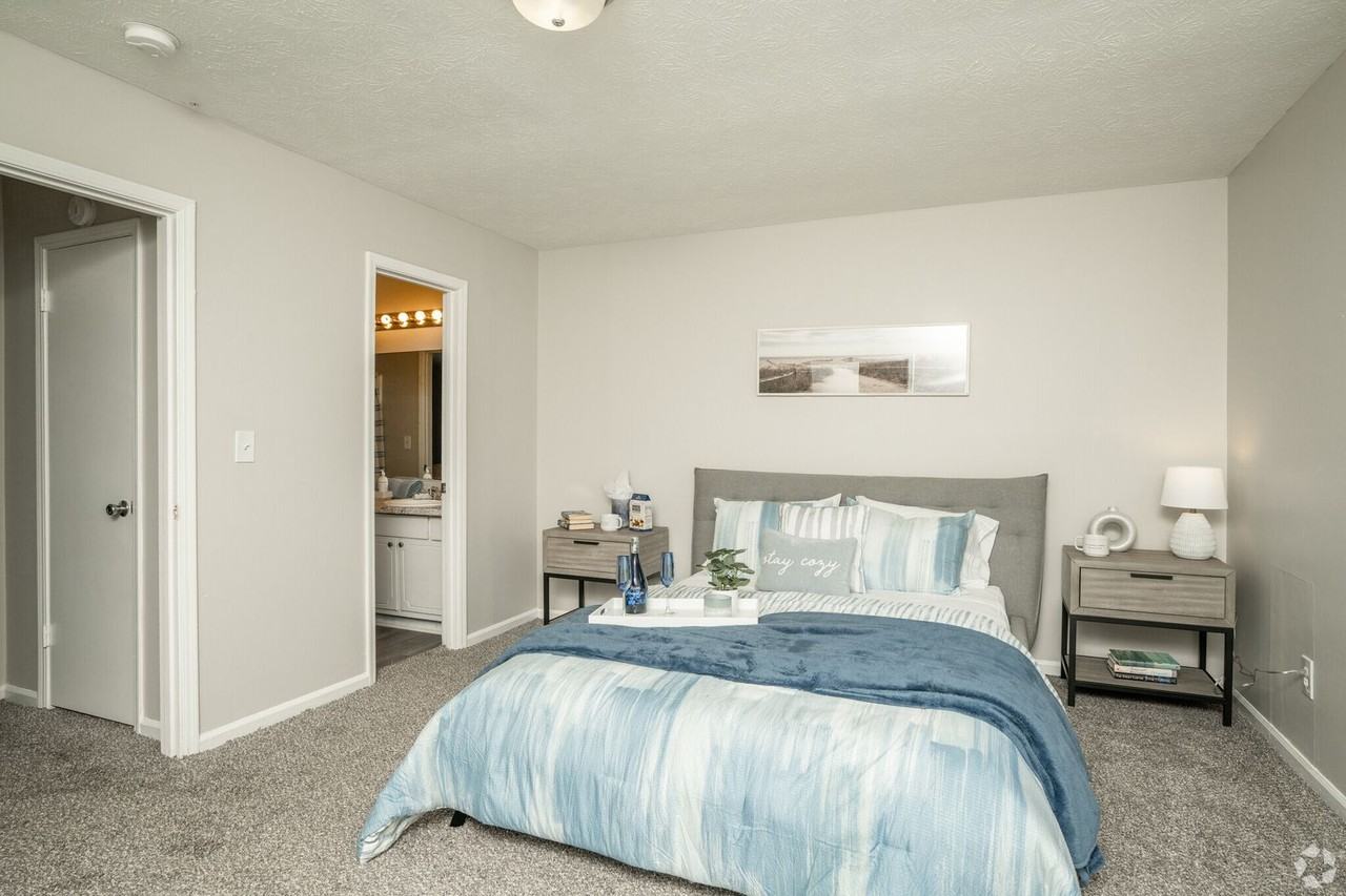 Lake Vista Apartments - Photo 4 of 5