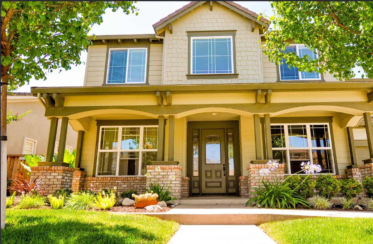 1426 Montauban Ct - Photo 2 of 50