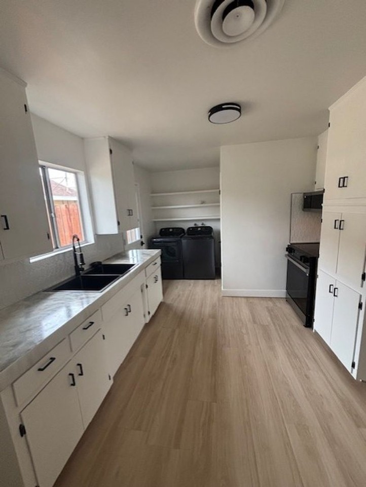 417 B St - Photo 6 of 21