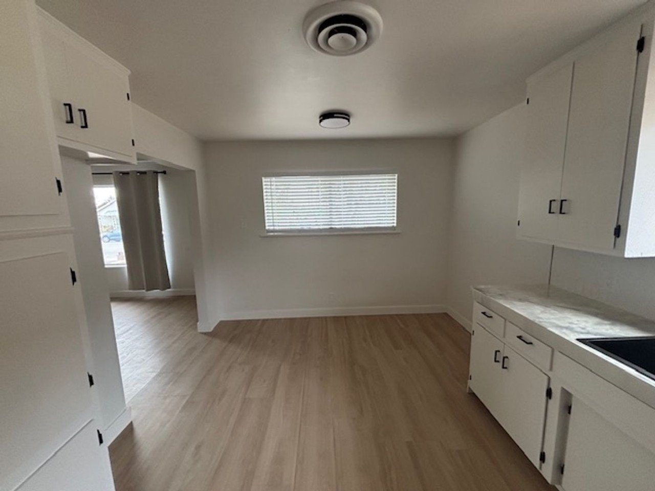 417 B St - Photo 5 of 21