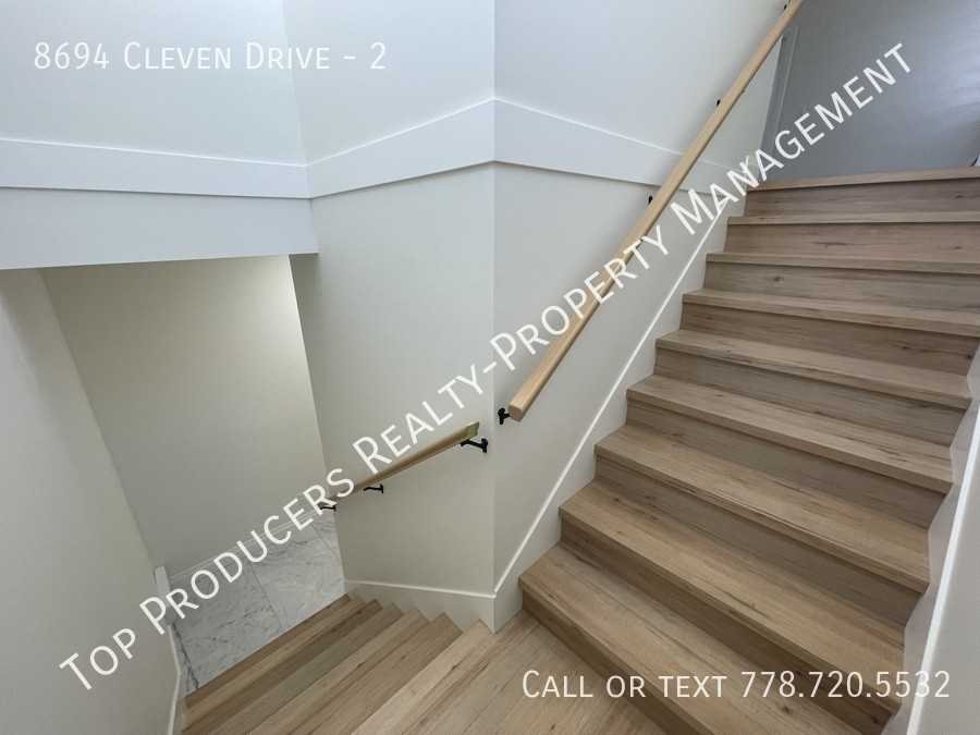 8694 Cleven Dr #2 - Photo 5 of 19