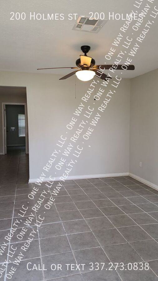 200 Holmes St #200HOLMES - Photo 3 of 7