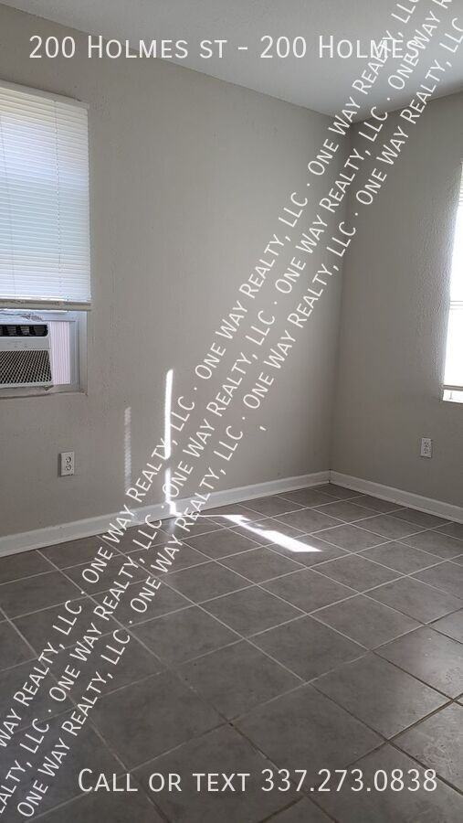 200 Holmes St #200HOLMES - Photo 6 of 7