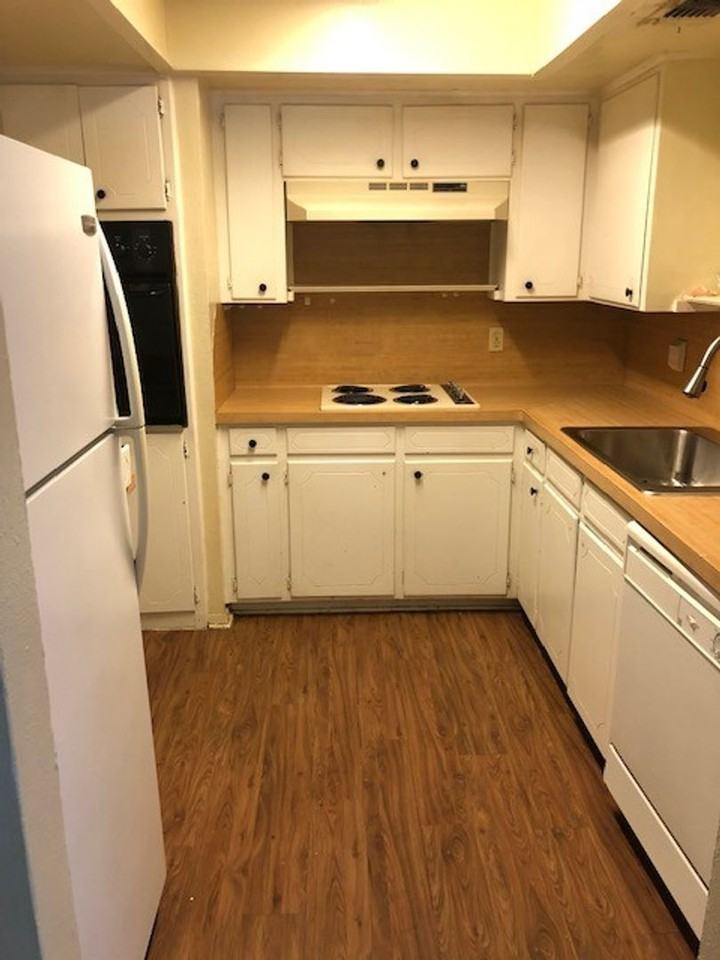 1900 Westminster St #105 - Photo 4 of 9