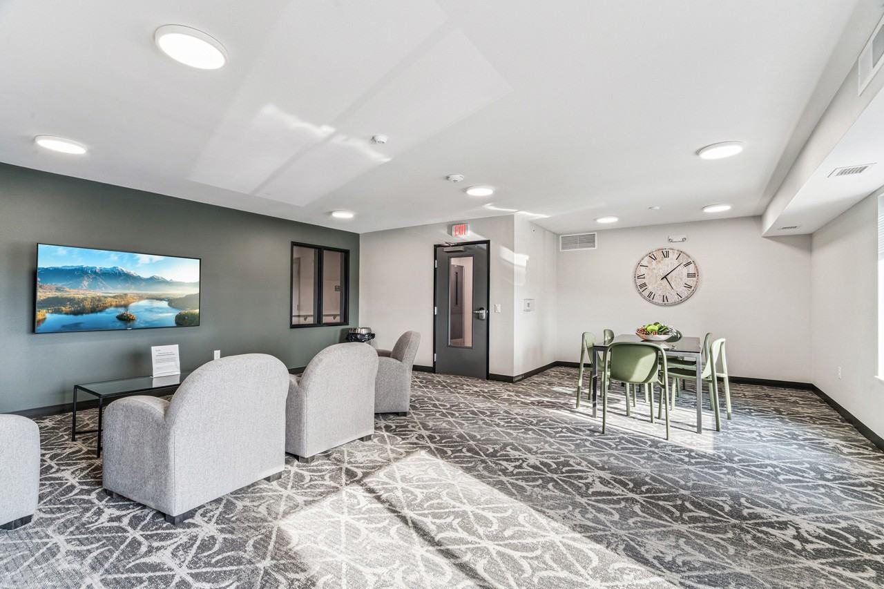 ARRO Senior (55+) Apartments - Photo 7 of 24