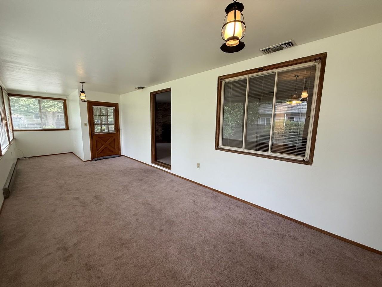 5738 Monalee Avenue - Photo 7 of 35