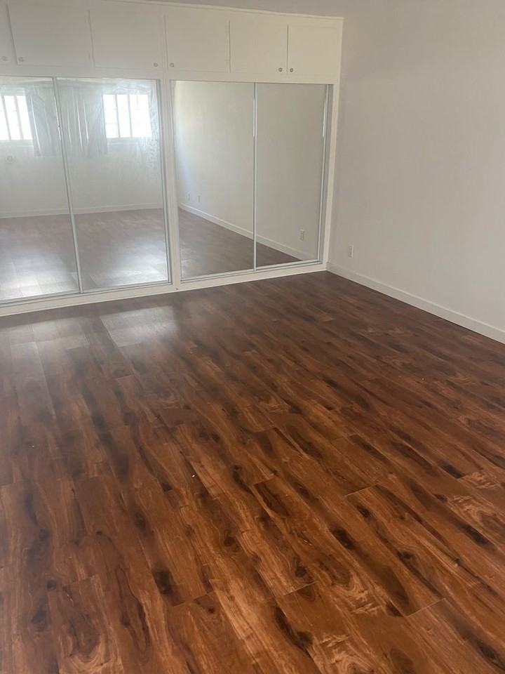 d8735 - Photo 2 of 26