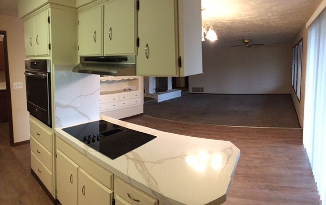 1321 S Wright Blvd - Photo 7 of 16