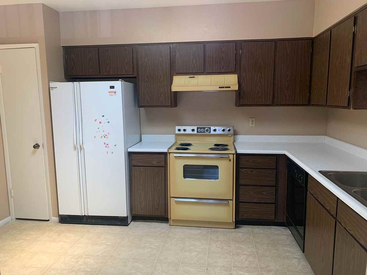 830 S Dobson Rd #81 - Photo 6 of 11