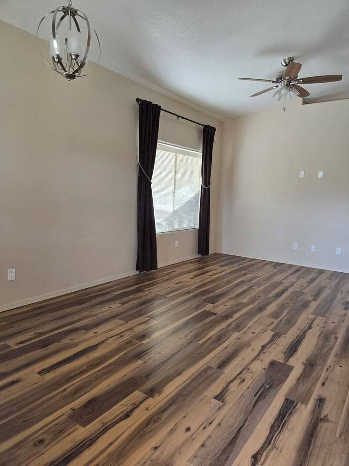 148 Stonecrest Drive - Photo 2 of 31