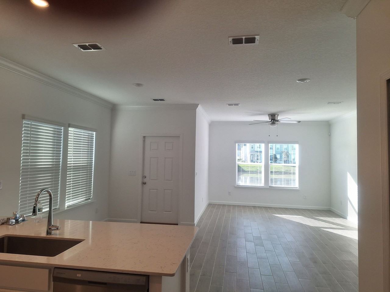 54 Craig Ct - Photo 6 of 10