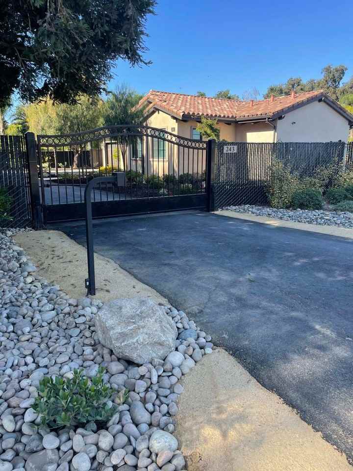 243 Palm Avenue - Photo 3 of 23