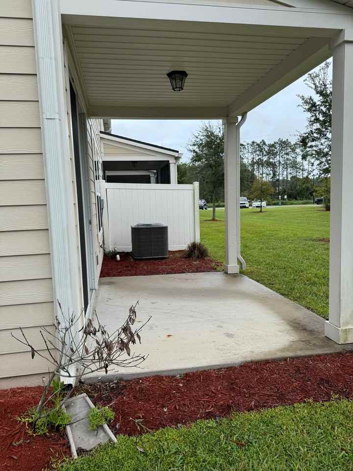 398 Richmond Drive - Photo 5 of 18