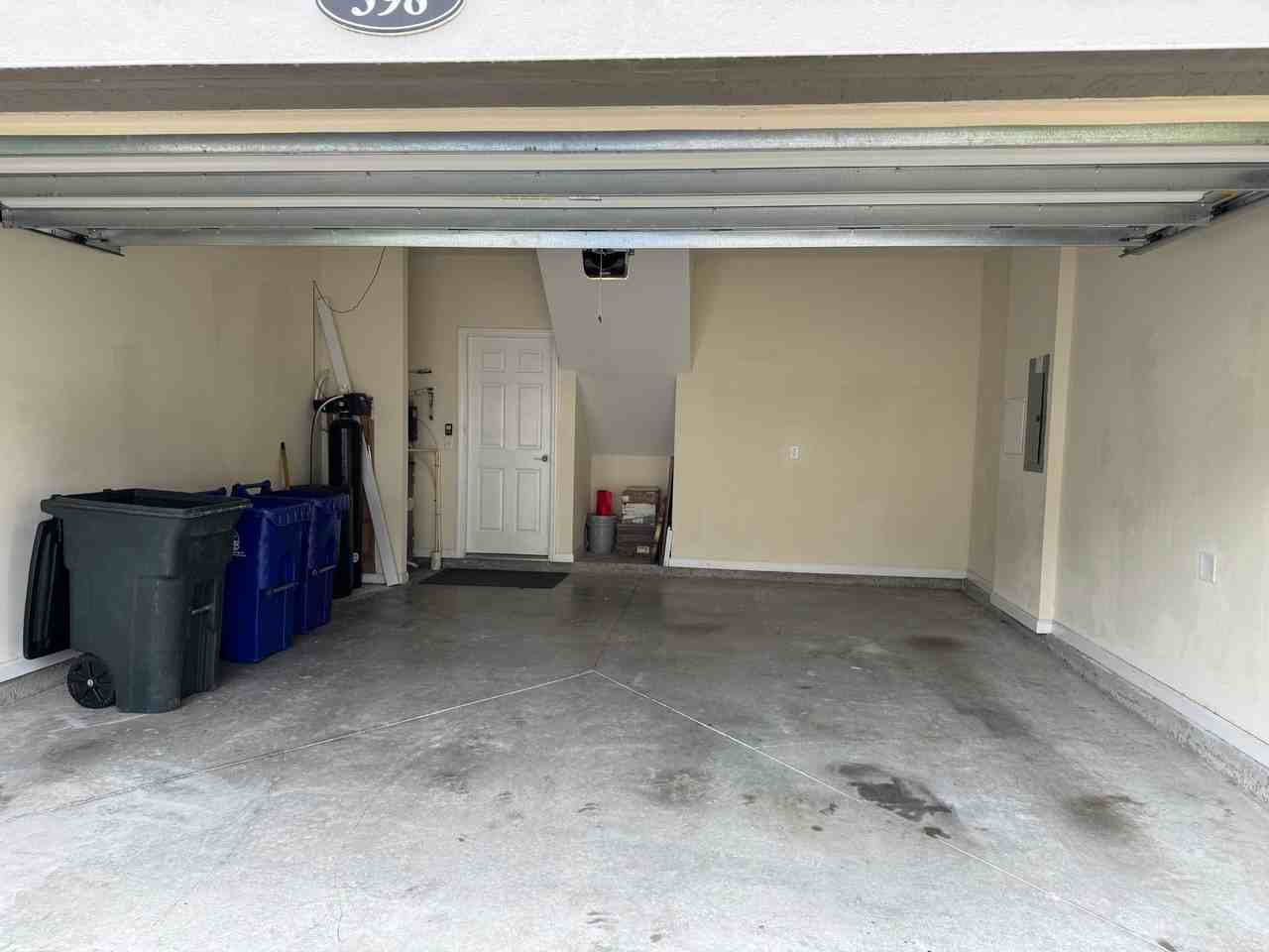 398 Richmond Drive - Photo 6 of 18