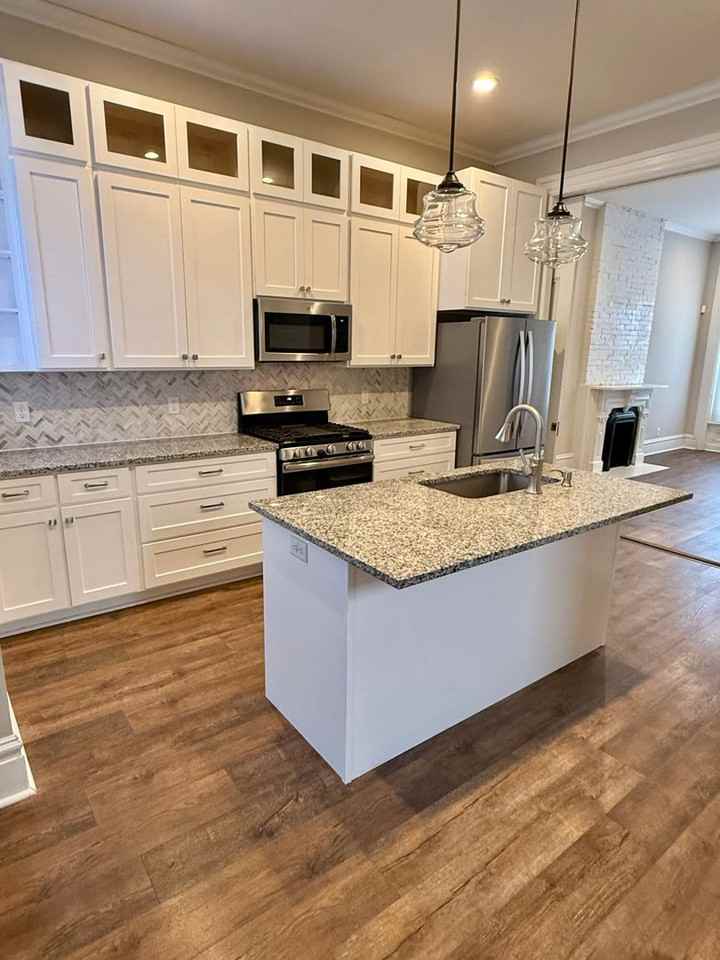 2010 Oregon Ave - Photo 3 of 11