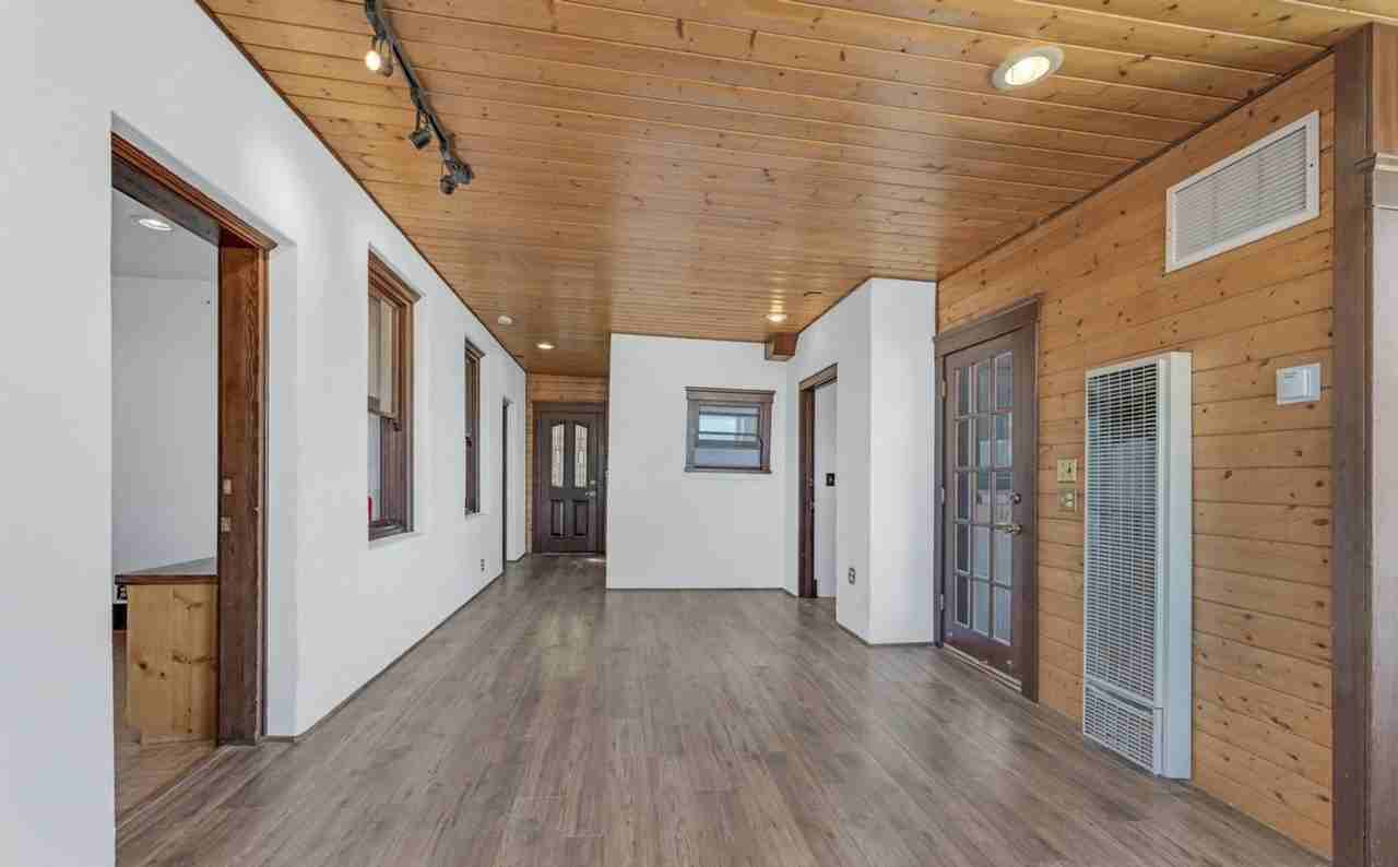 222 1st Ave - Photo 3 of 19