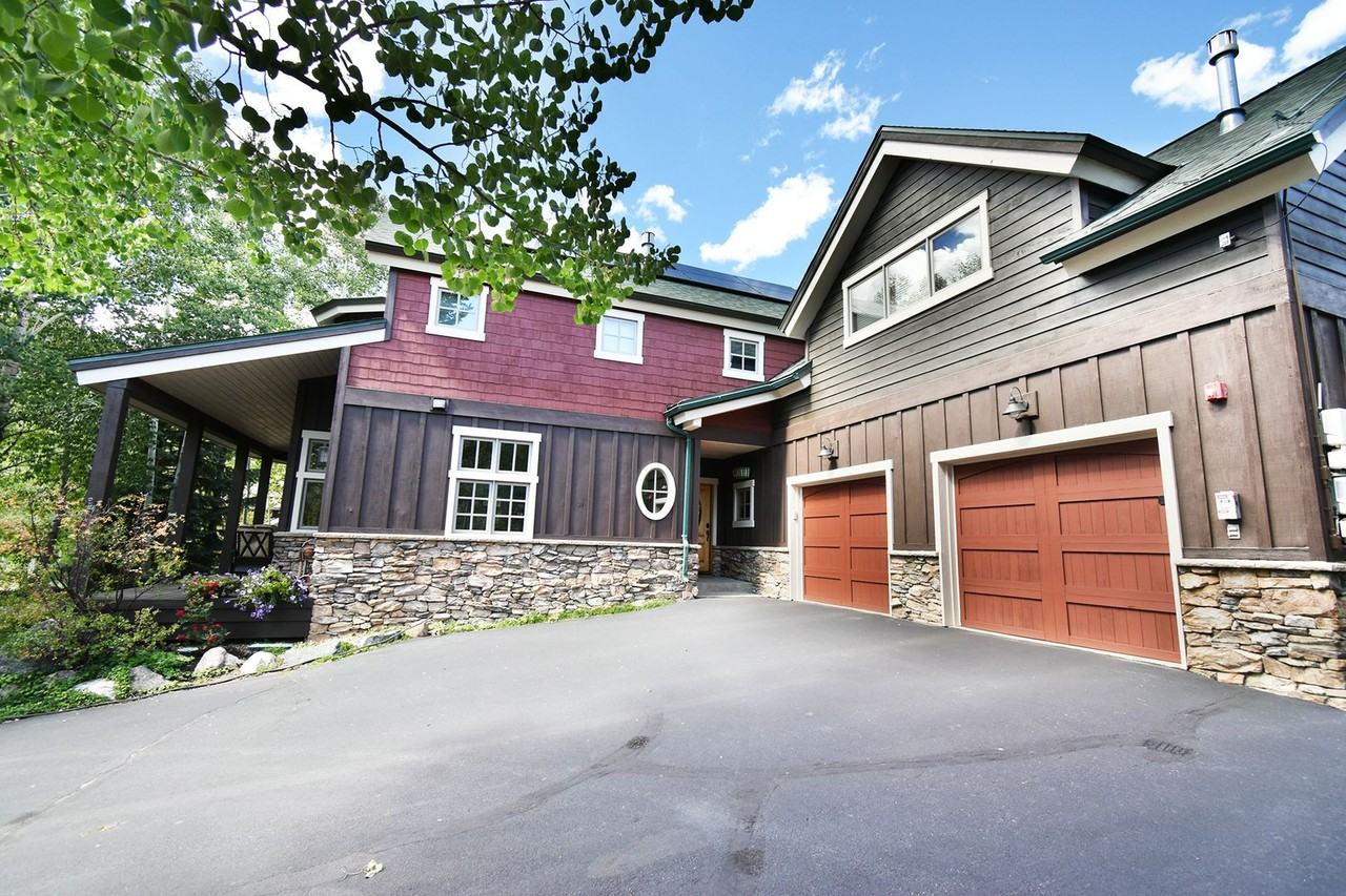 13 Mallard Ln - Photo 3 of 50