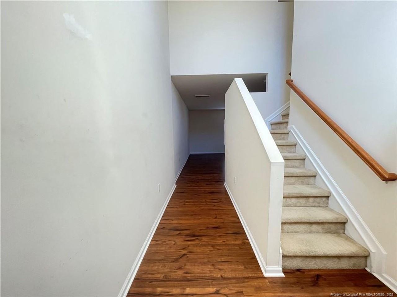 1023 Saffron Loop - Photo 3 of 18