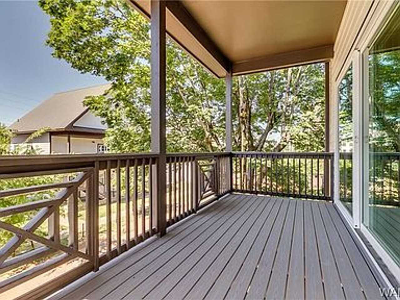 Old Row at Elmwood - Photo 3 of 36