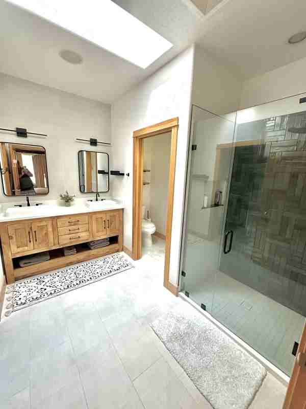 835 Highland Dr - Photo 3 of 16