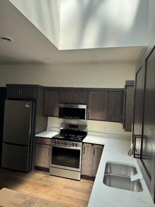 517 1st St #D - Photo 2 of 13