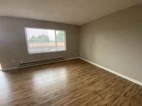 308 Summit Ave N #17 - Photo 1 of 1