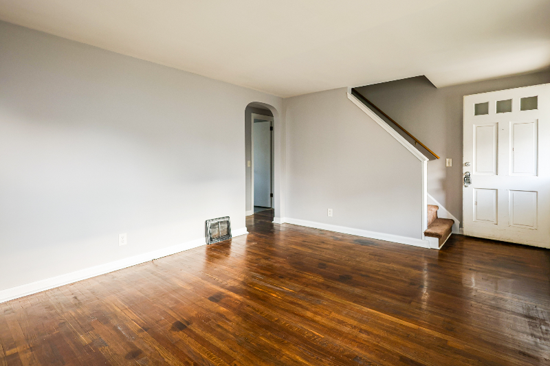 1130 Ardmore Ave Sw - Photo 3 of 18