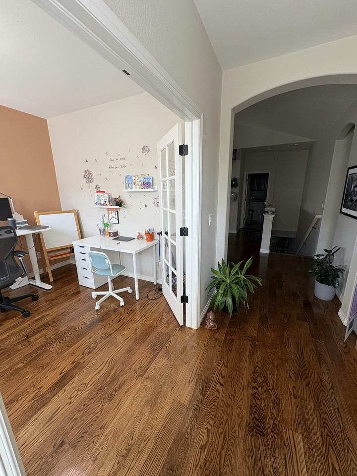 22105 E Euclid Dr - Photo 4 of 31