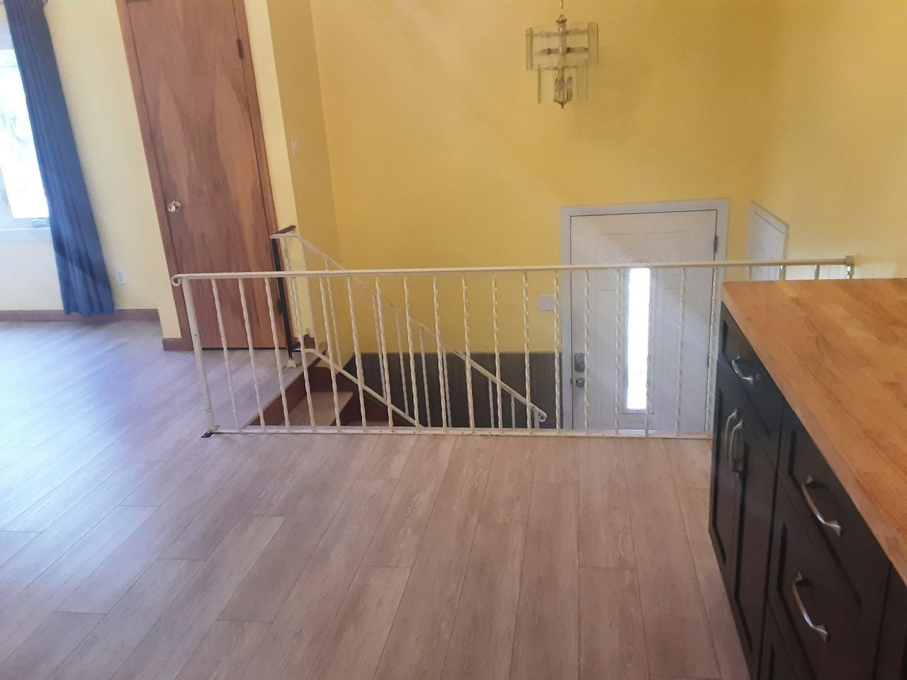 1418 N Wood Street, Unit 1 - Photo 3 of 29