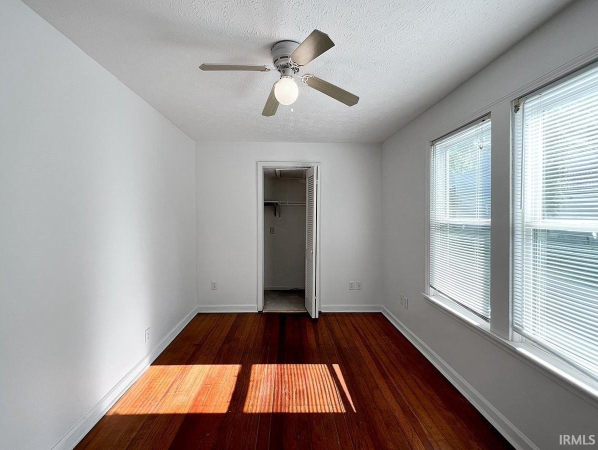 1401 W Allen St - Photo 7 of 32