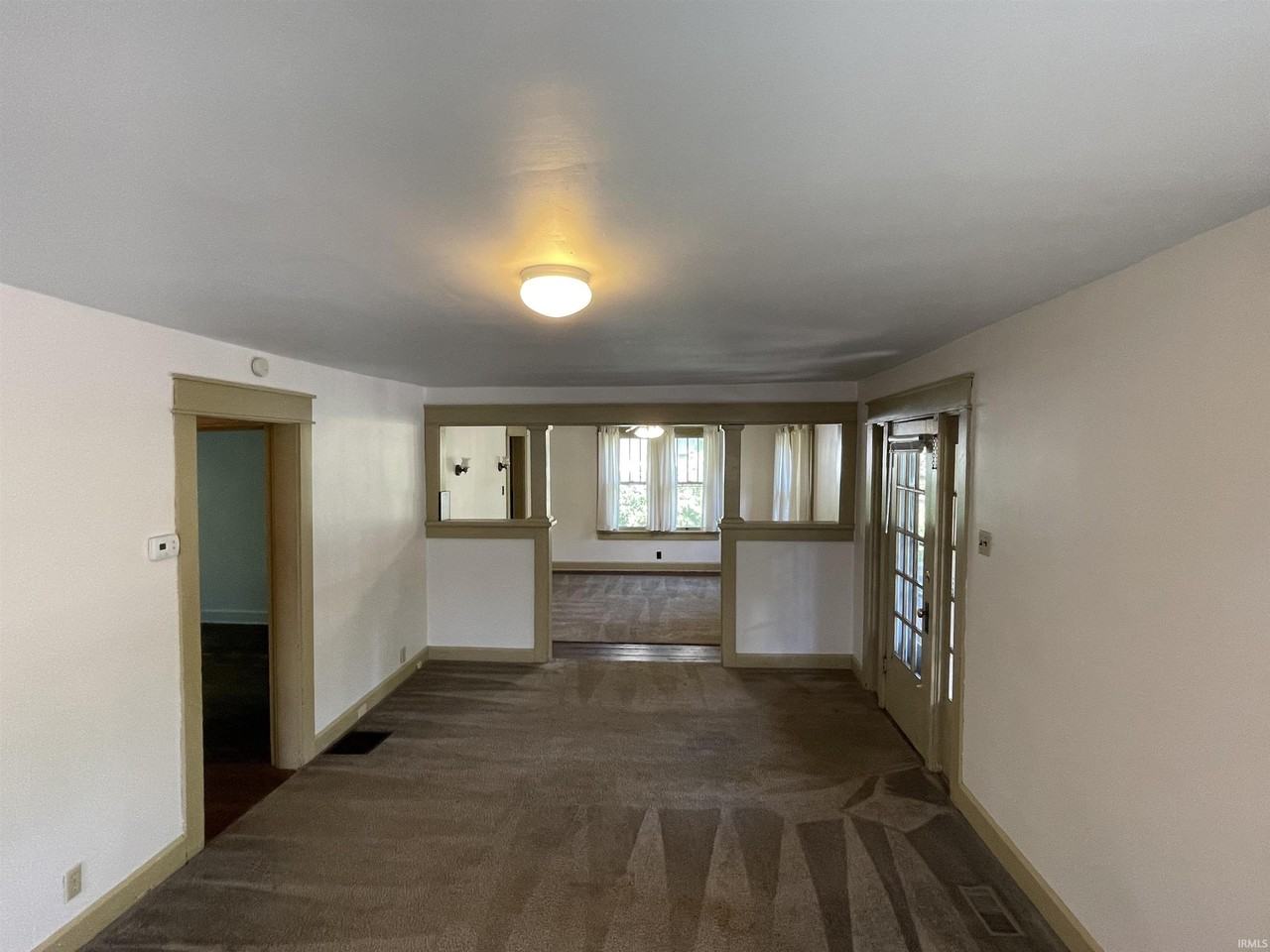 201 E 12th St - Photo 7 of 31