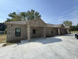 714 S Spring St - Photo 1 of 1