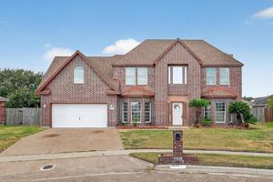 featured image of 6901 Windy Cove Cir
