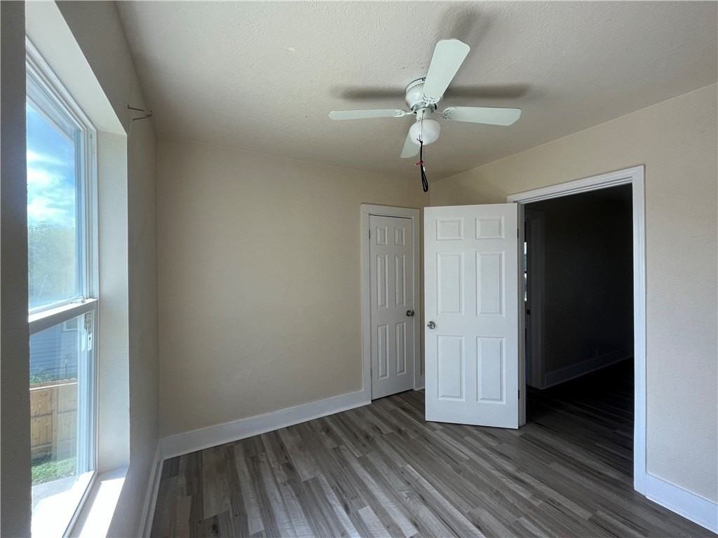 5410 Burton Lane #4 - Photo 7 of 12