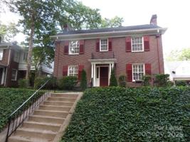 featured image of 1614 Dilworth Rd E