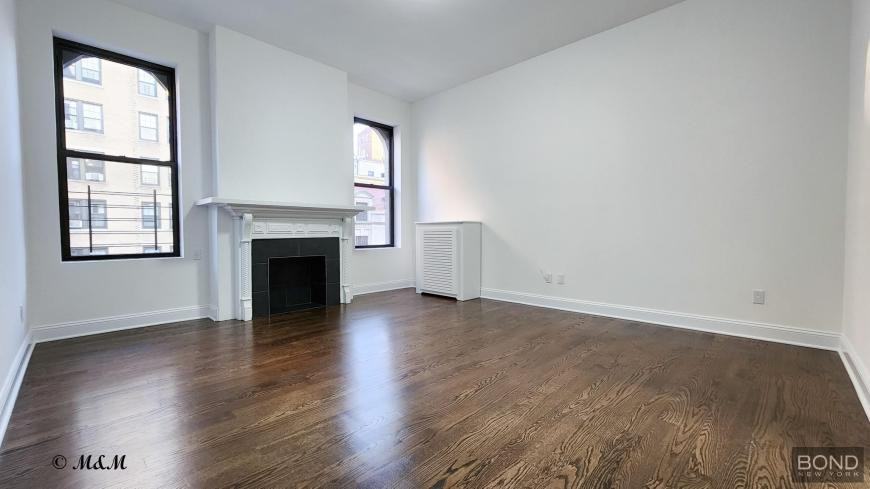 26 East 91st Street - Photo 7 of 10