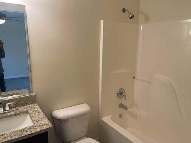 4022 Canebrake Ln - Photo 3 of 17