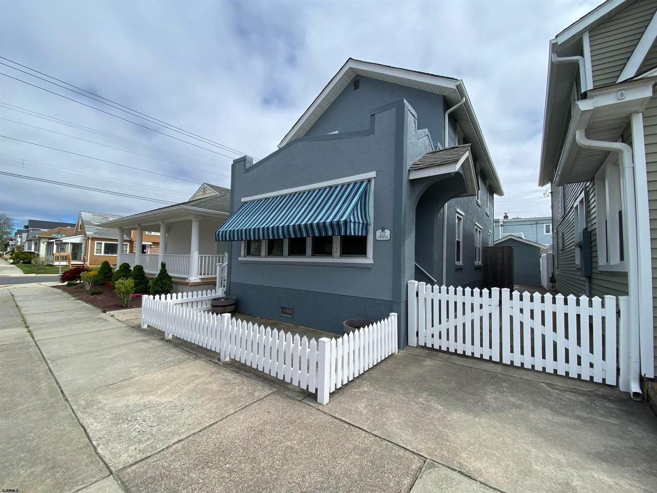 227 N Union Ave - Photo 3 of 22