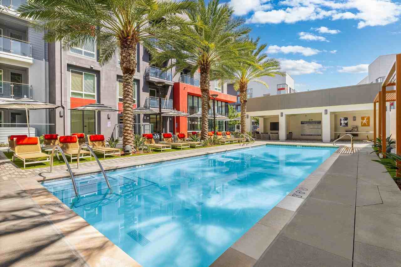 Duo Apartments - Photo 2 of 50