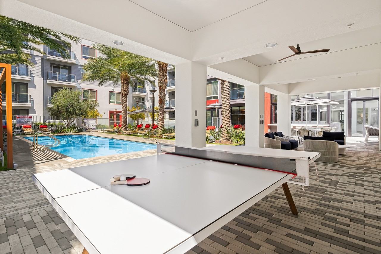 Duo Apartments - Photo 7 of 50