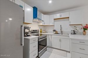 featured image of 4706 Spice St #2